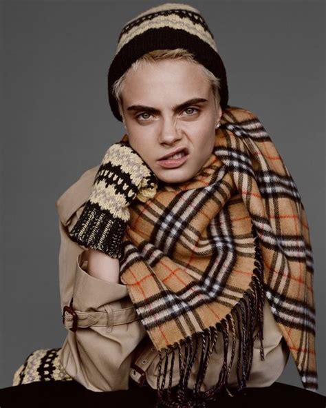 cara delevingne burberry scarf|burberry her cara delevingne.